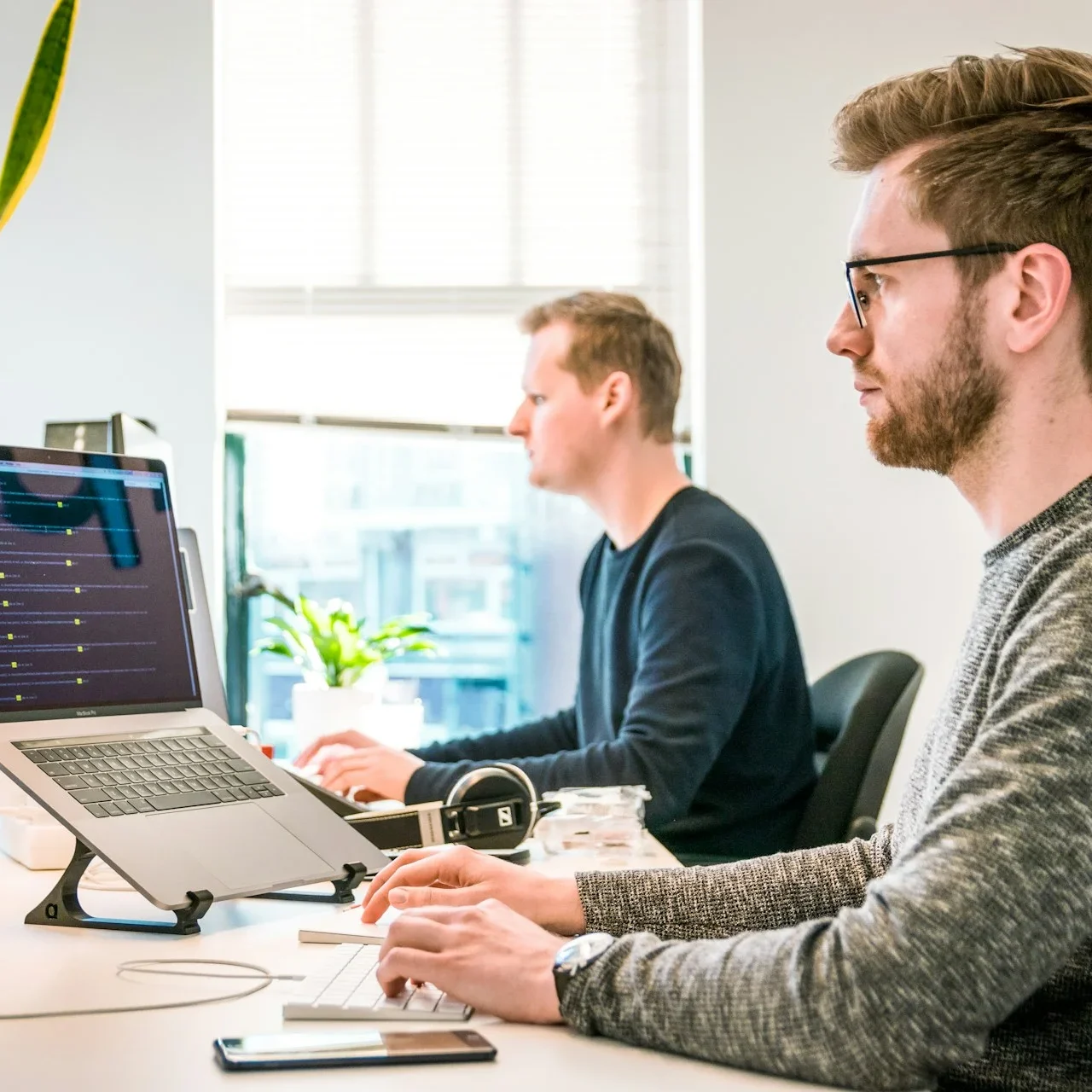 IT Professional aan het werk